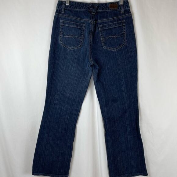Tommy Hilfiger Medium Wash Mid Rise Baby Boot Leg Women's Jeans Size 8L - Picture 3 of 10